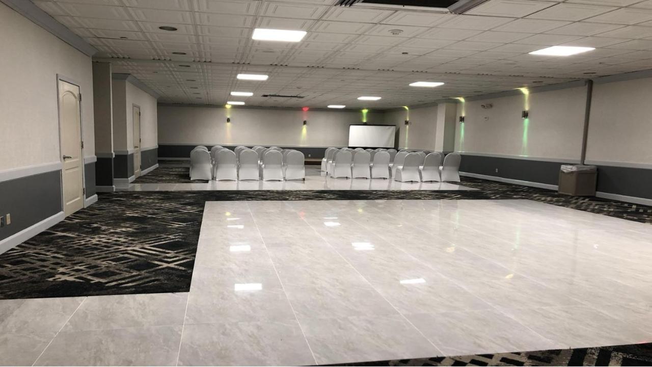 Holiday Inn Hazlet By Ihg Kültér fotó