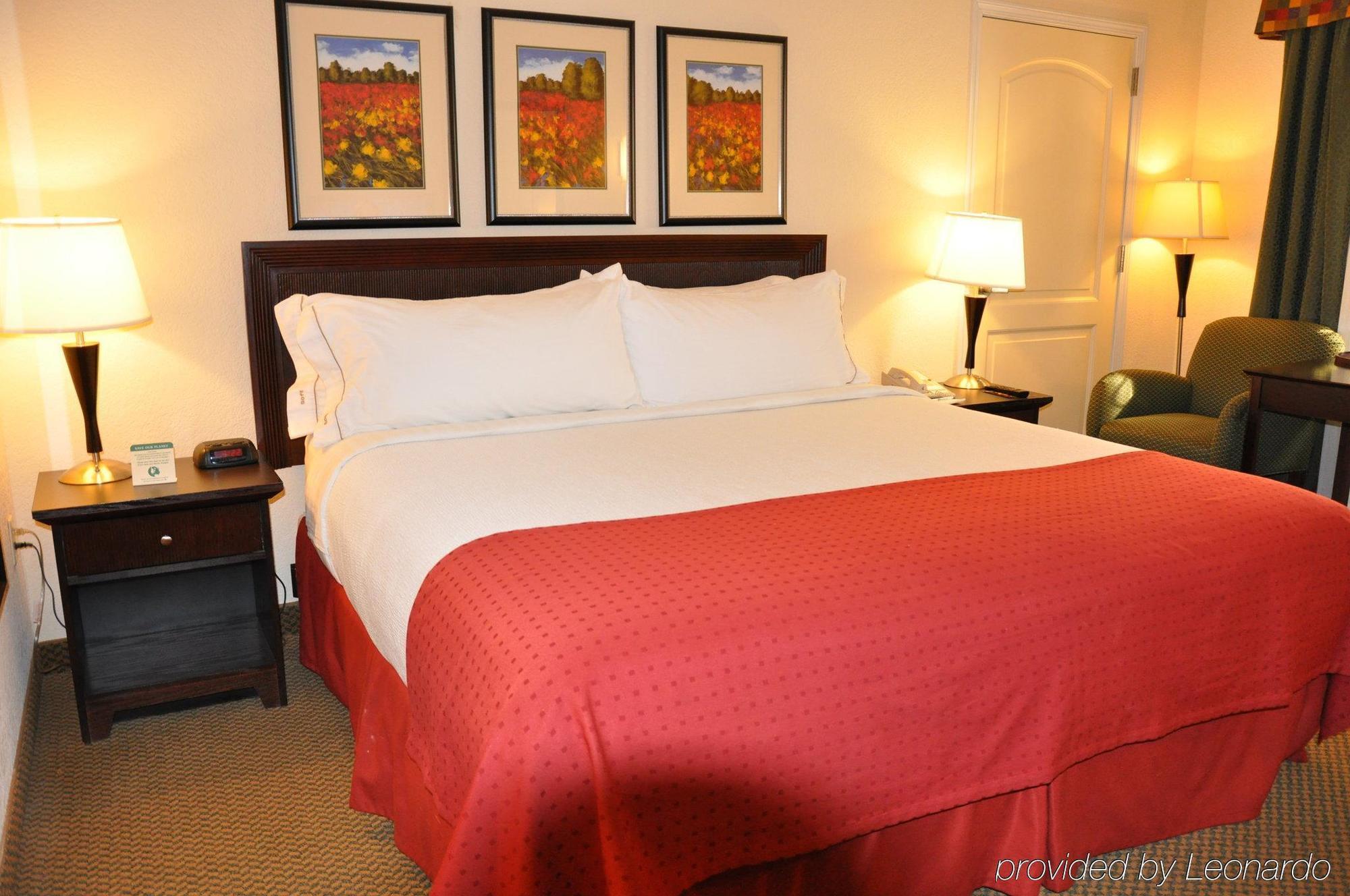 Holiday Inn Hazlet By Ihg Kültér fotó